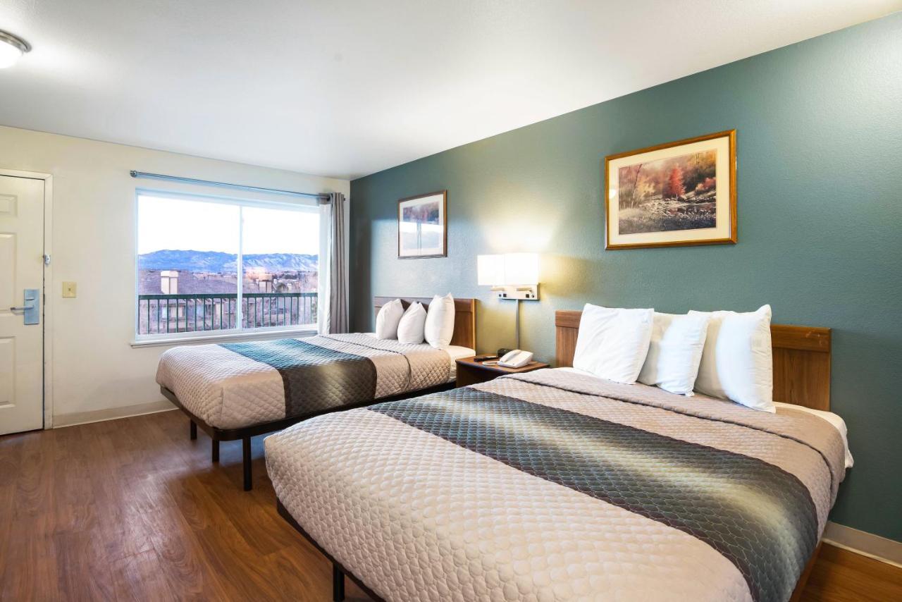 Hometowne Studios By Red Roof Colorado Springs - Airport Exteriér fotografie